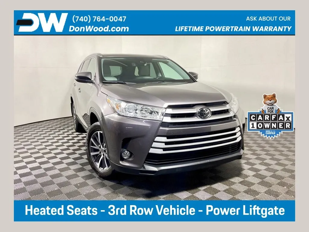Gray 2019 Toyota Highlander XLE for sale in Athens, OH