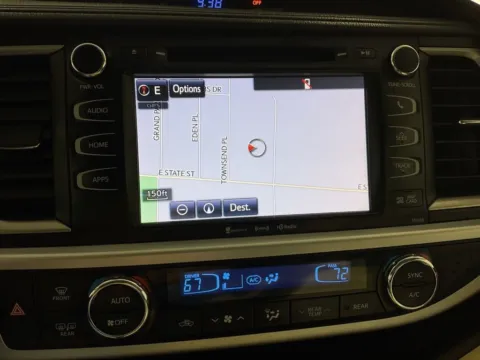 More photos of 2016 Toyota Highlander XLE V6 at Don Wood Toyota, OH