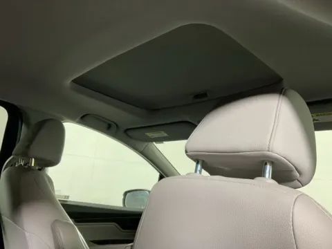 More photos of 2022 Honda Odyssey EX-L at Don Wood Toyota, OH
