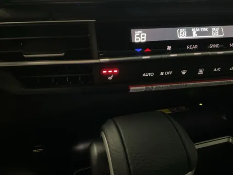 More photos of 2026 Toyota Sienna XSE at Don Wood Toyota, OH