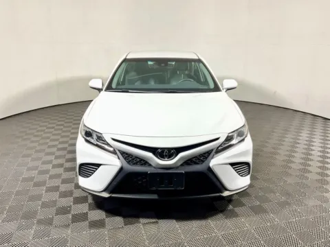 More photos of 2018 Toyota Camry SE at Don Wood Toyota, OH