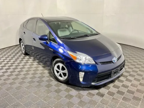 More photos of 2014 Toyota Prius Three at Don Wood Toyota, OH