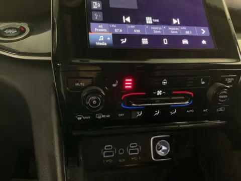 More photos of 2022 Jeep Grand Cherokee L Laredo at Don Wood Toyota, OH