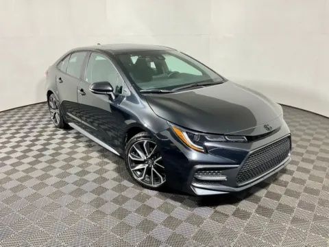 More photos of 2022 Toyota Corolla SE at Don Wood Toyota, OH