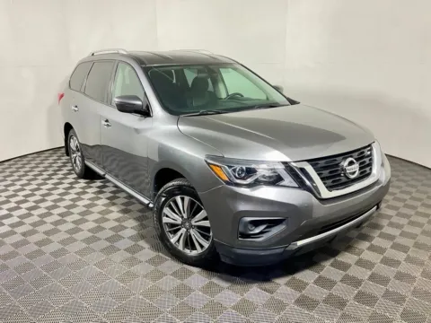 More photos of 2019 Nissan Pathfinder S at Don Wood Toyota, OH
