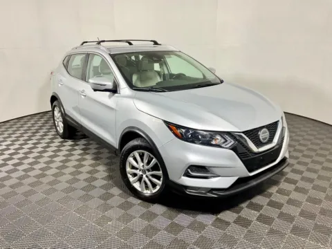 More photos of 2020 Nissan Rogue Sport SV at Don Wood Toyota, OH