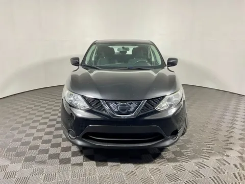 More photos of 2018 Nissan Rogue Sport S at Don Wood Toyota, OH