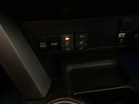 More photos of 2017 Toyota RAV4 Platinum at Don Wood Toyota, OH