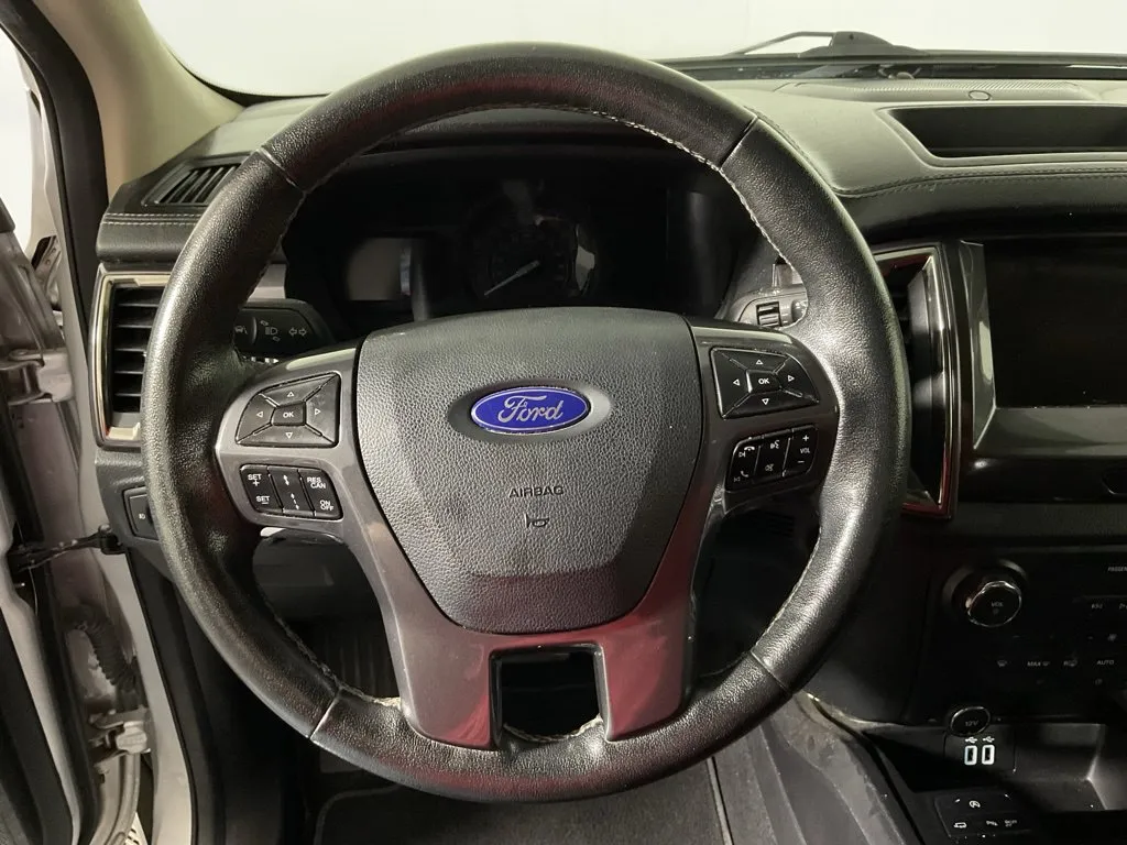 Ford Ranger photo 24
