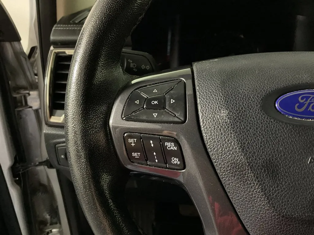 Ford Ranger photo 26