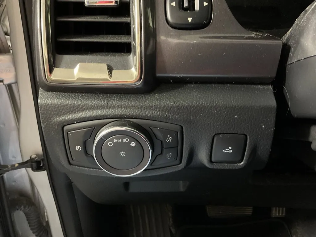 Ford Ranger photo 28
