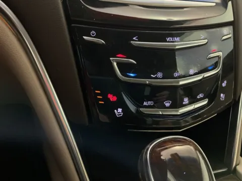 More photos of 2014 Cadillac XTS Premium at Don Wood Toyota, OH