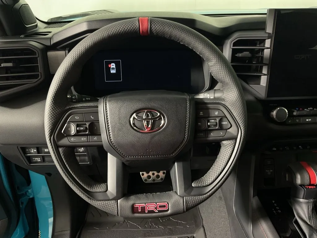 Toyota Tundra photo 24