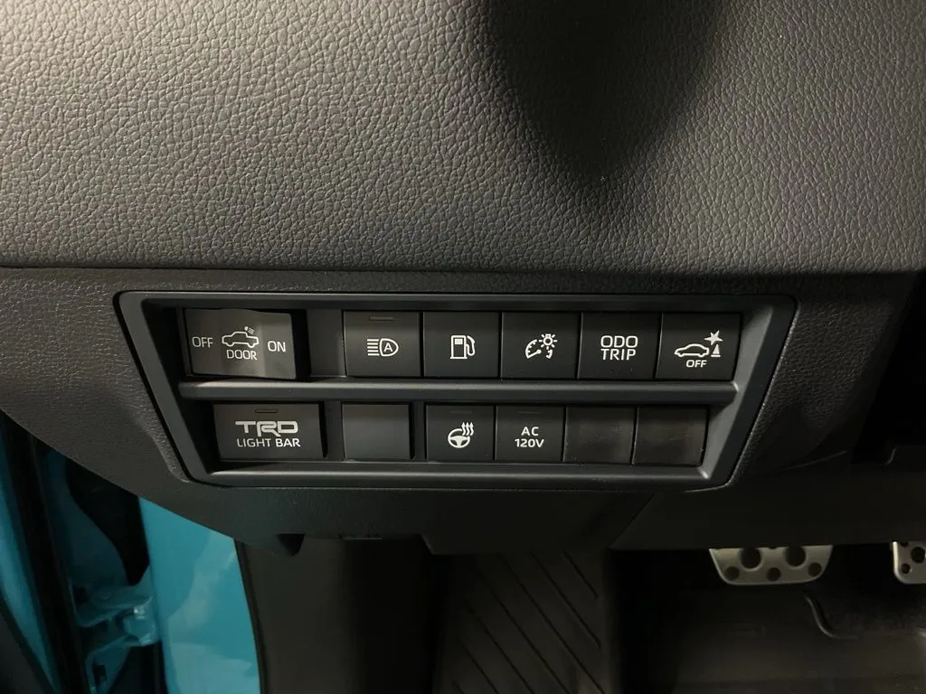 Toyota Tundra photo 28