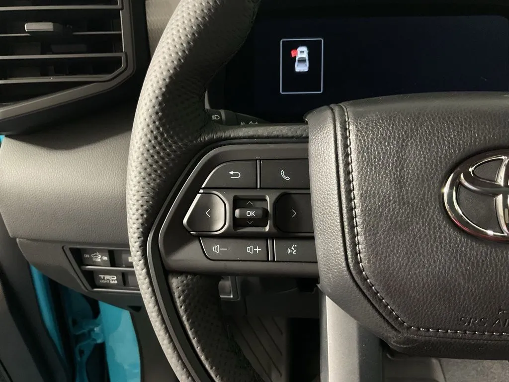Toyota Tundra photo 26