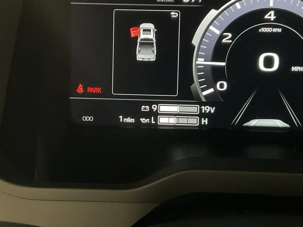 Toyota Tundra photo 41