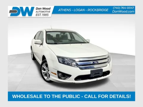 White 2012 Ford Fusion SE for sale in Athens, OH