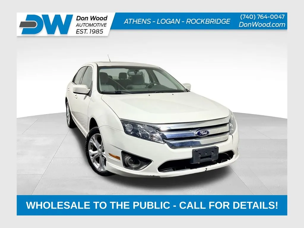 White 2012 Ford Fusion SE for sale in Athens, OH