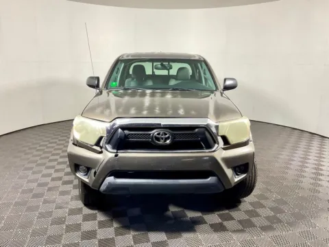 More photos of 2012 Toyota Tacoma at Don Wood Toyota, OH