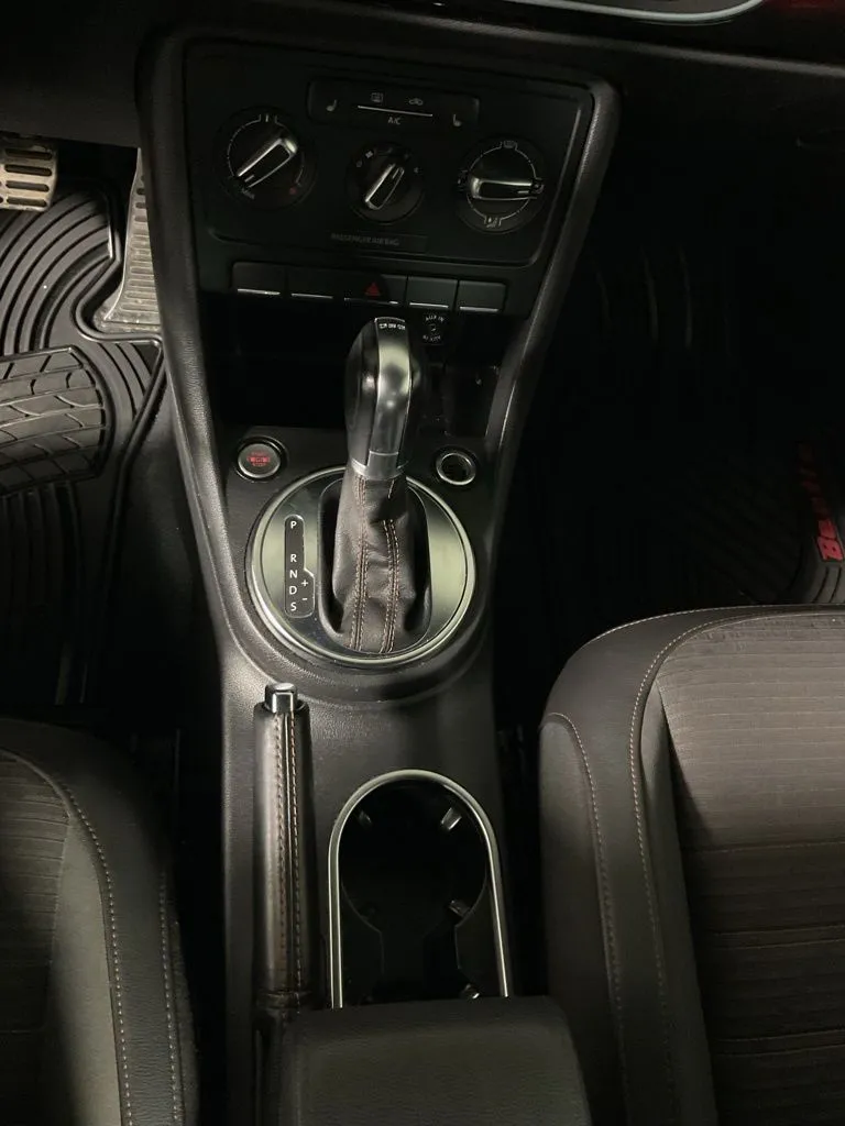 Volkswagen Beetle photo 28