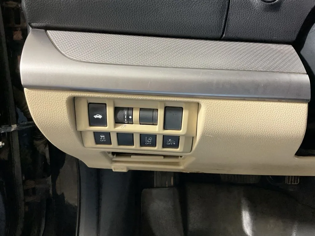 Subaru Legacy photo 26