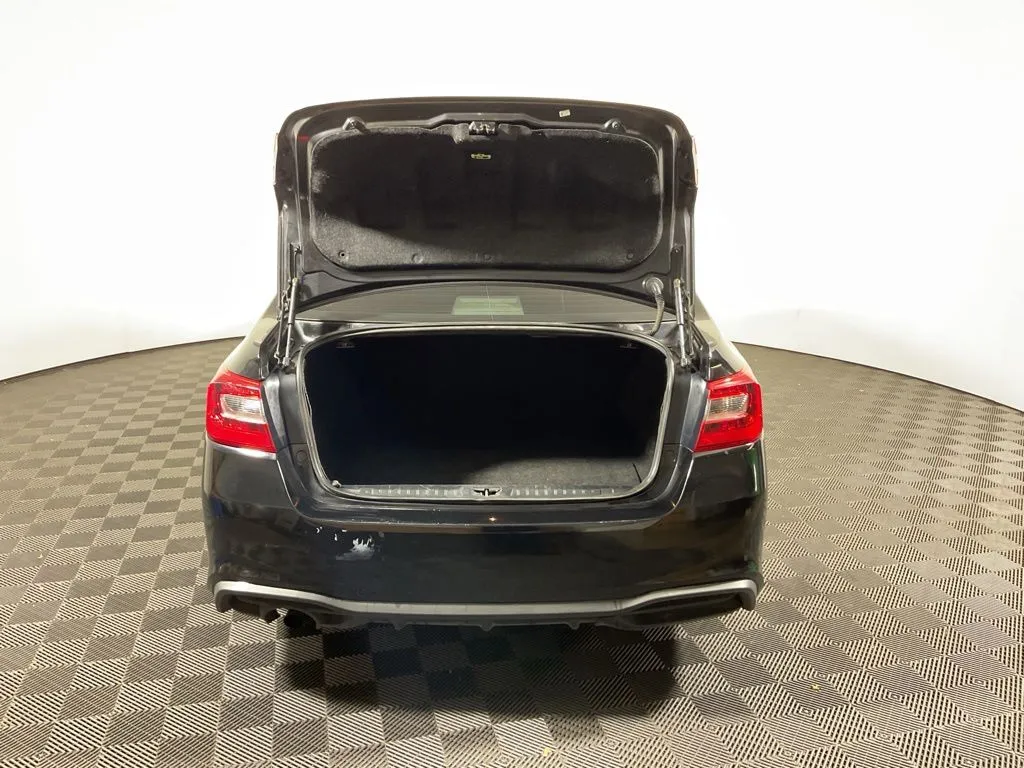 Subaru Legacy photo 13