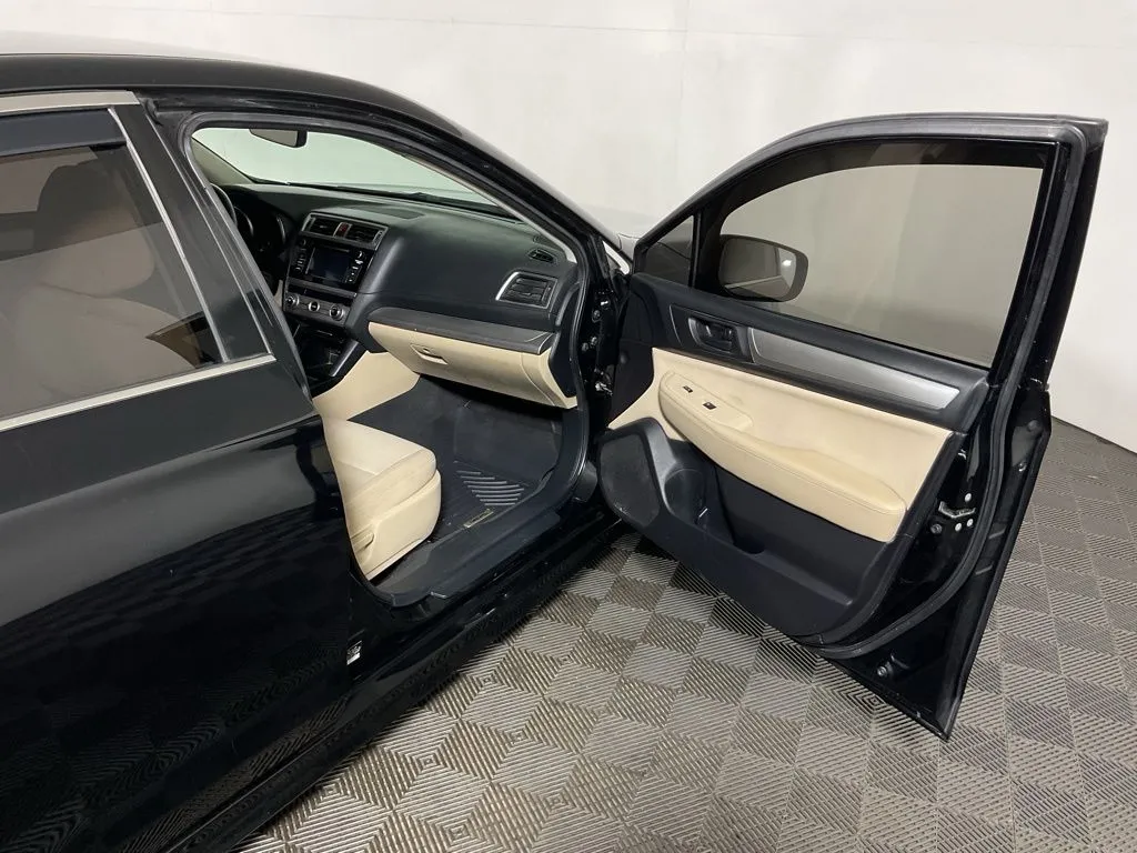 Subaru Legacy photo 33