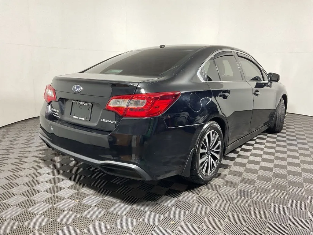Subaru Legacy photo 15