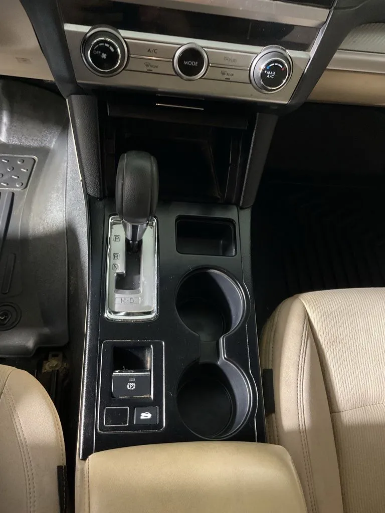Subaru Legacy photo 27
