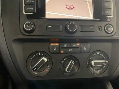 More photos of 2015 Volkswagen Jetta 1.8T SE at Don Wood Toyota, OH
