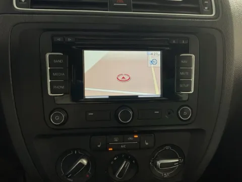 More photos of 2015 Volkswagen Jetta 1.8T SE at Don Wood Toyota, OH