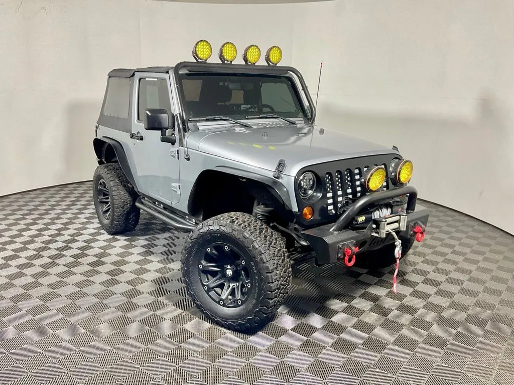 Jeep Wrangler photo 3