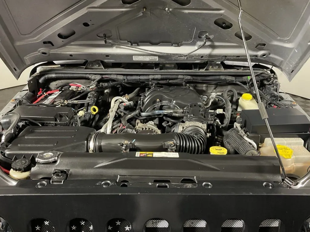 Jeep Wrangler photo 31