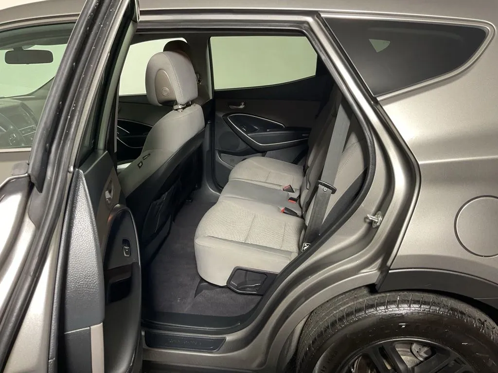 Hyundai Santa Fe Sport photo 31