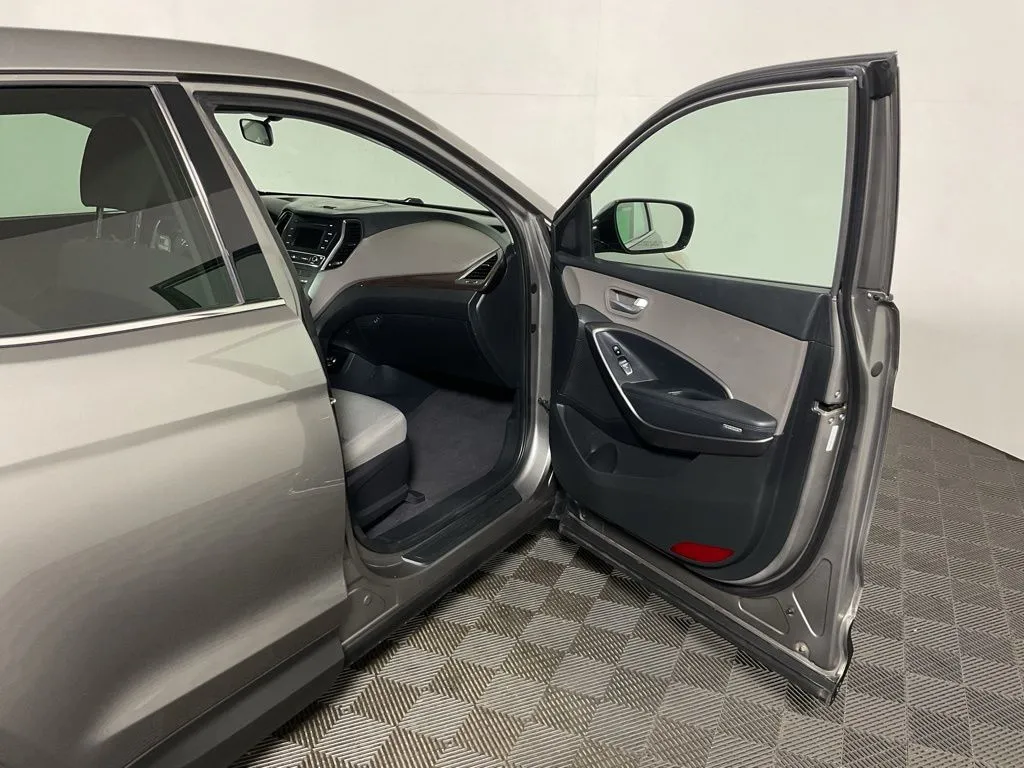 Hyundai Santa Fe Sport photo 34