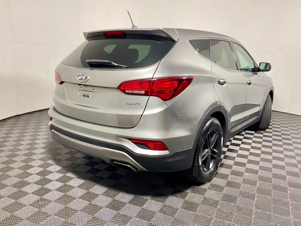 Hyundai Santa Fe Sport photo 15