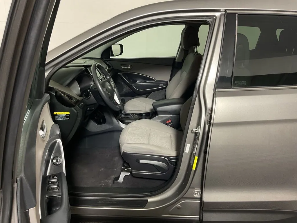 Hyundai Santa Fe Sport photo 19