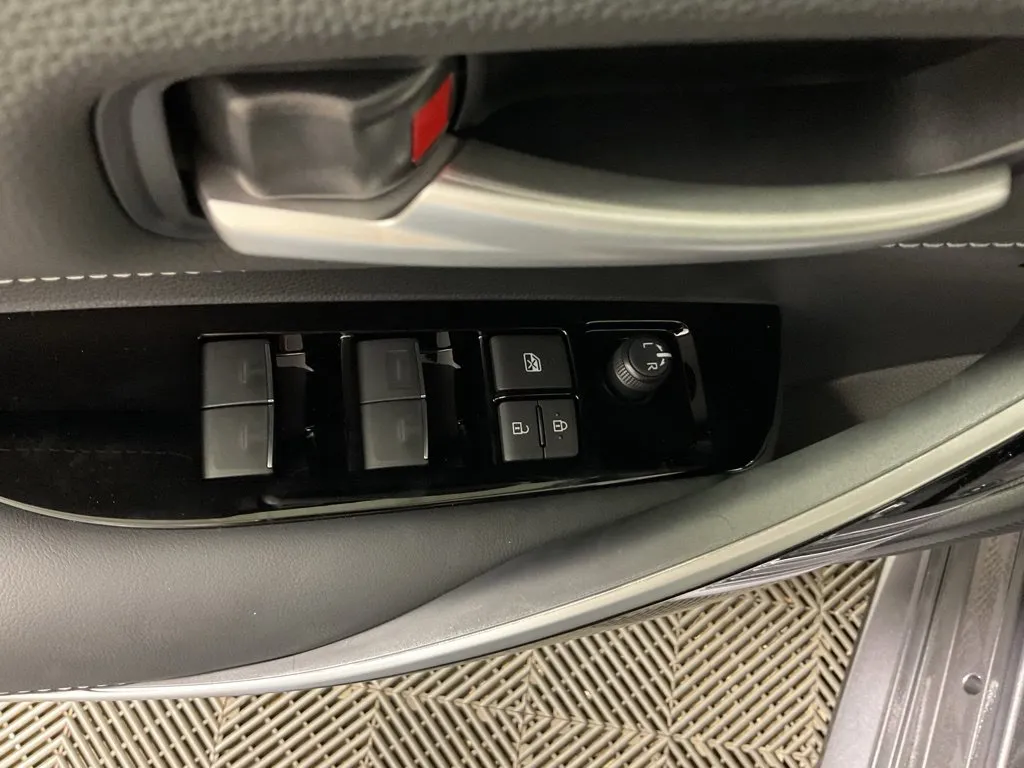 Toyota Corolla photo 19