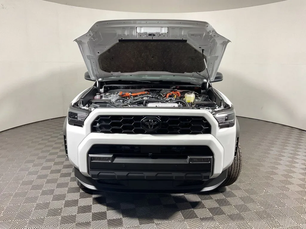 Toyota 4Runner photo 8