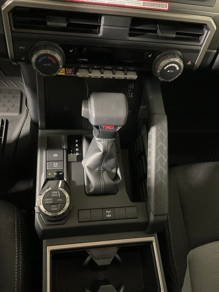 Toyota 4Runner photo 29