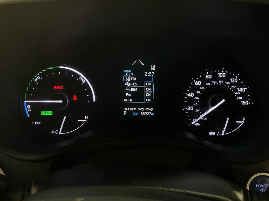 Toyota Sienna photo 26