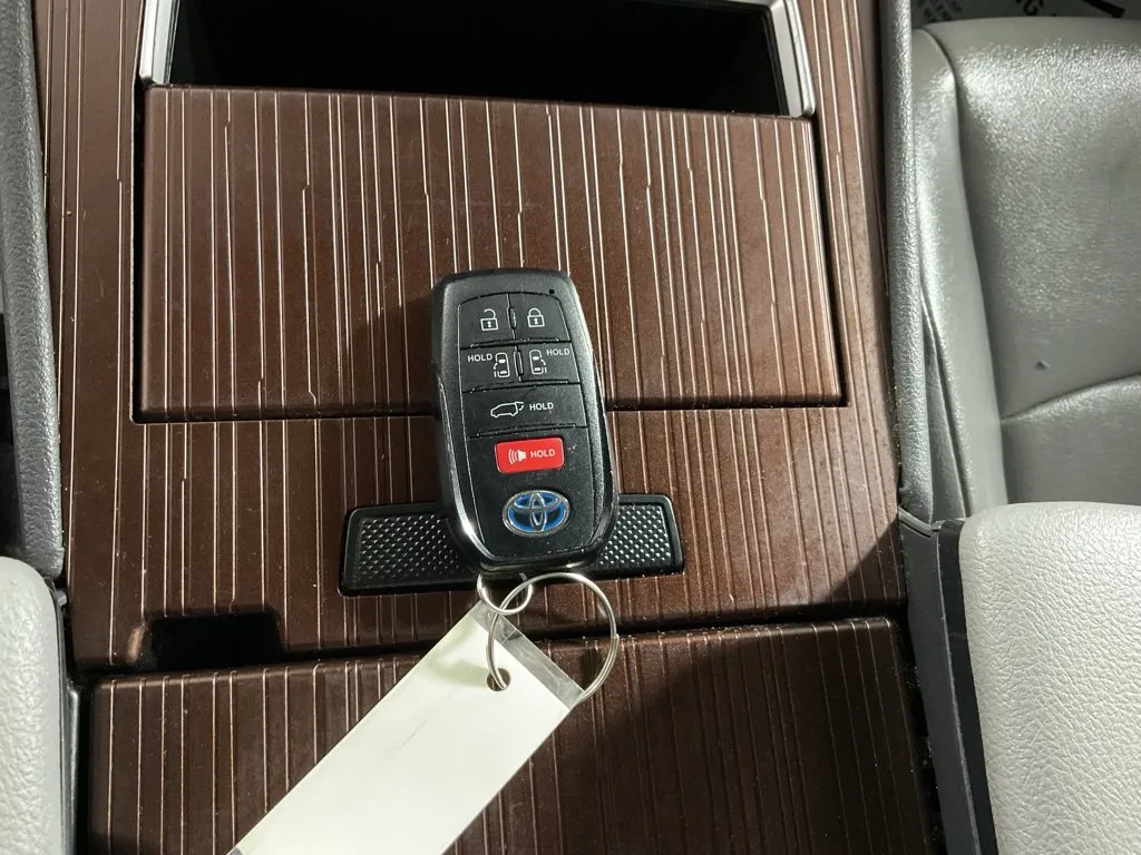 Toyota Sienna photo 41