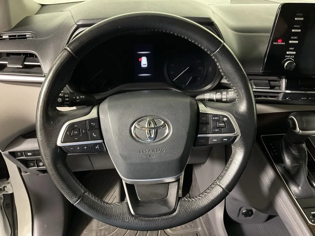Toyota Sienna photo 25