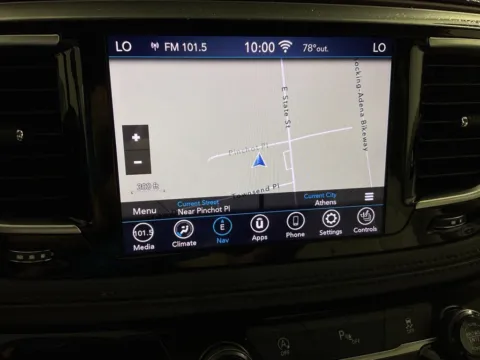More photos of 2020 Chrysler Pacifica Limited at Don Wood Toyota, OH