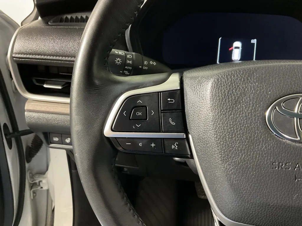 Toyota Grand Highlander photo 28