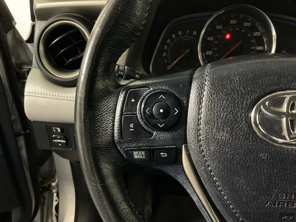 Toyota RAV4 photo 26