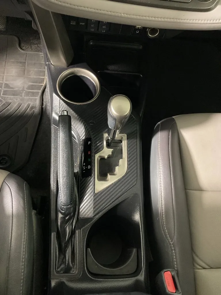 Toyota RAV4 photo 29