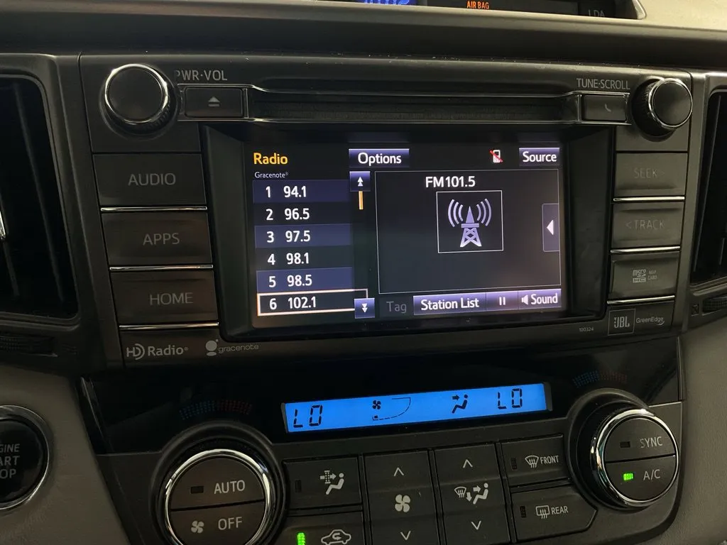 Toyota RAV4 photo 25