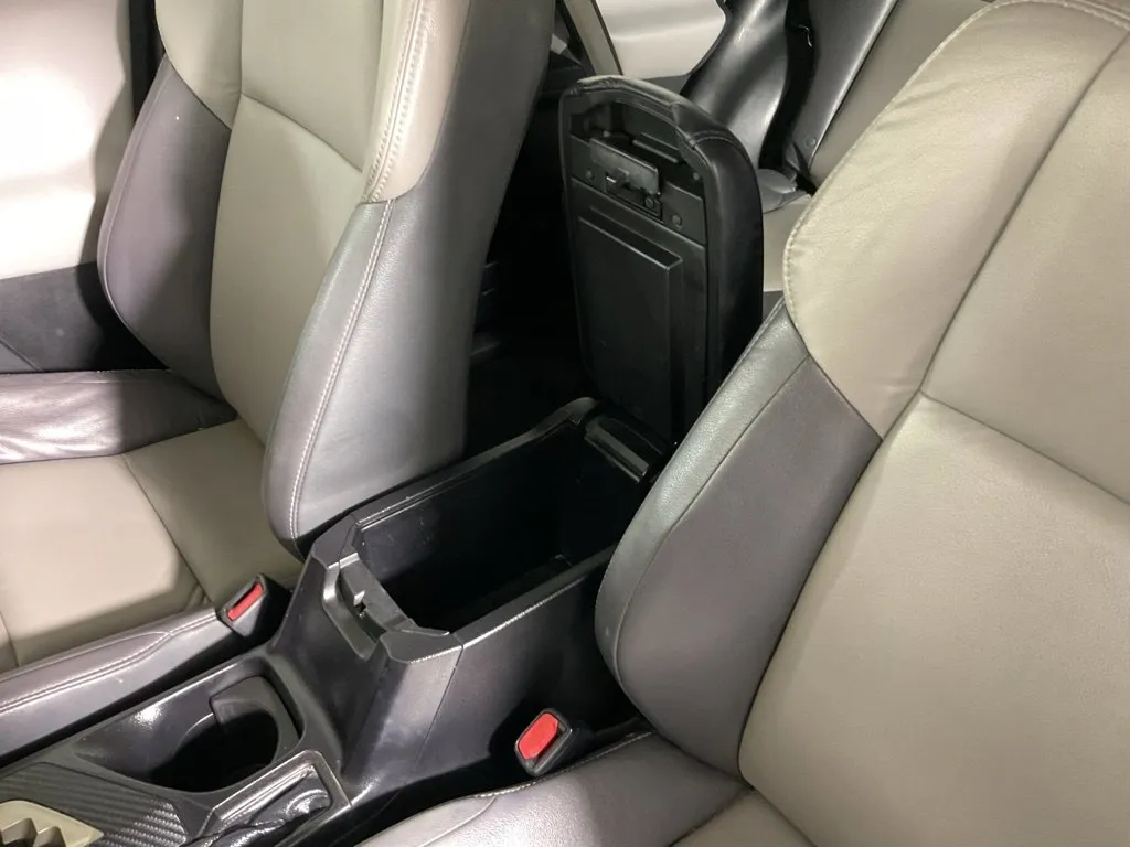 Toyota RAV4 photo 30