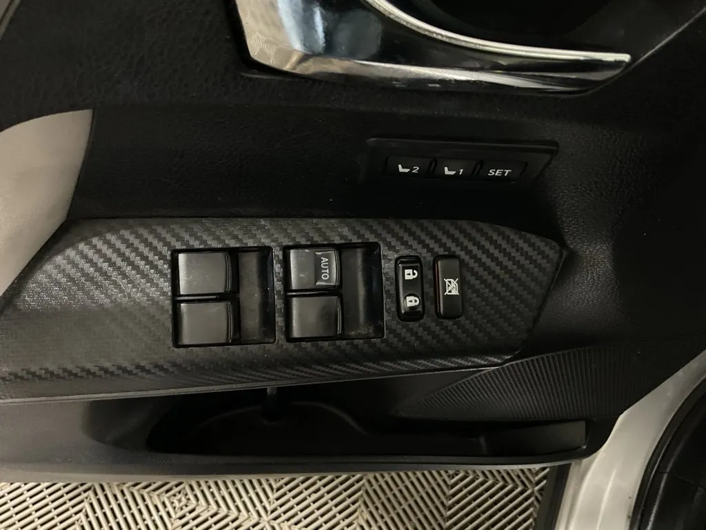 Toyota RAV4 photo 21
